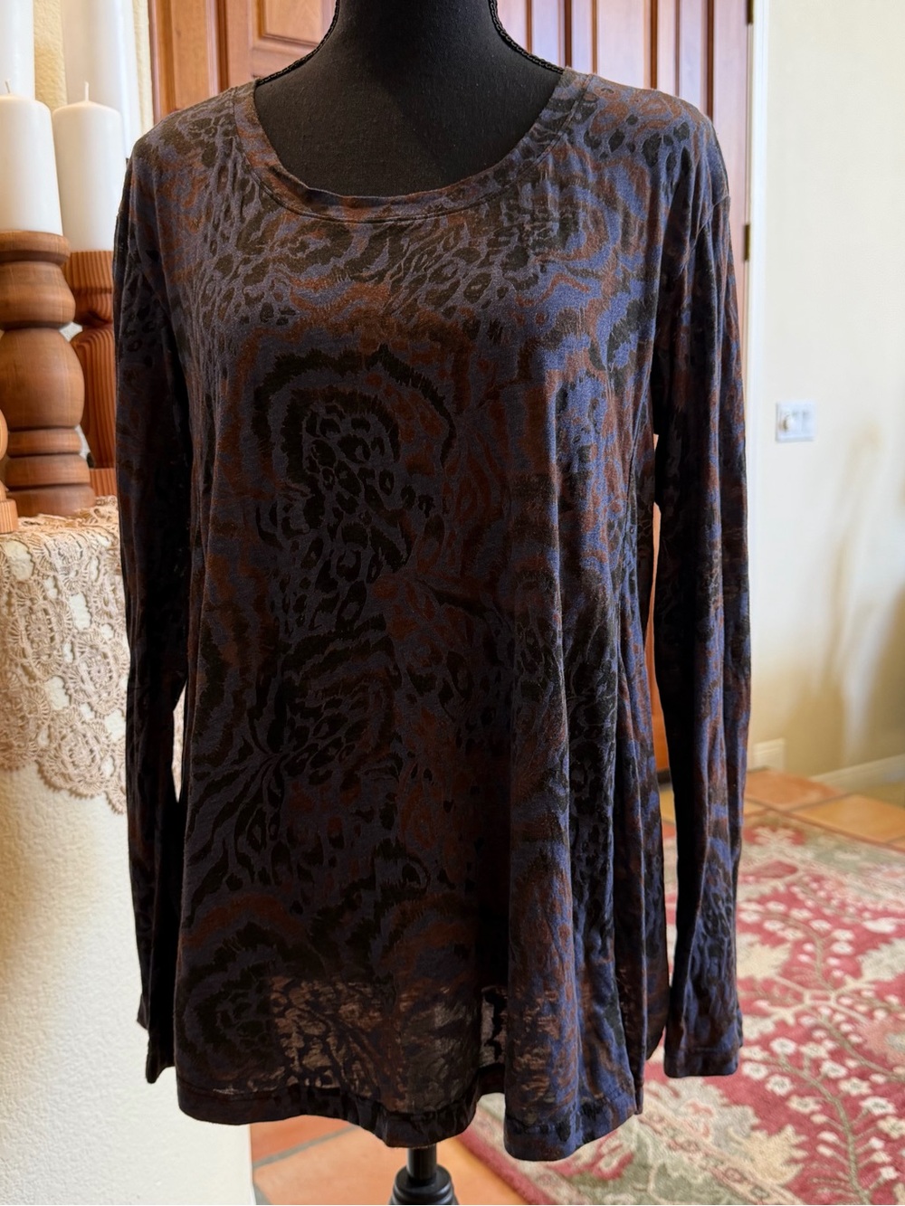 Allen Allen Dark Grey Navy Animal Print Blouse Tunic Top Scoop Neck Size M
